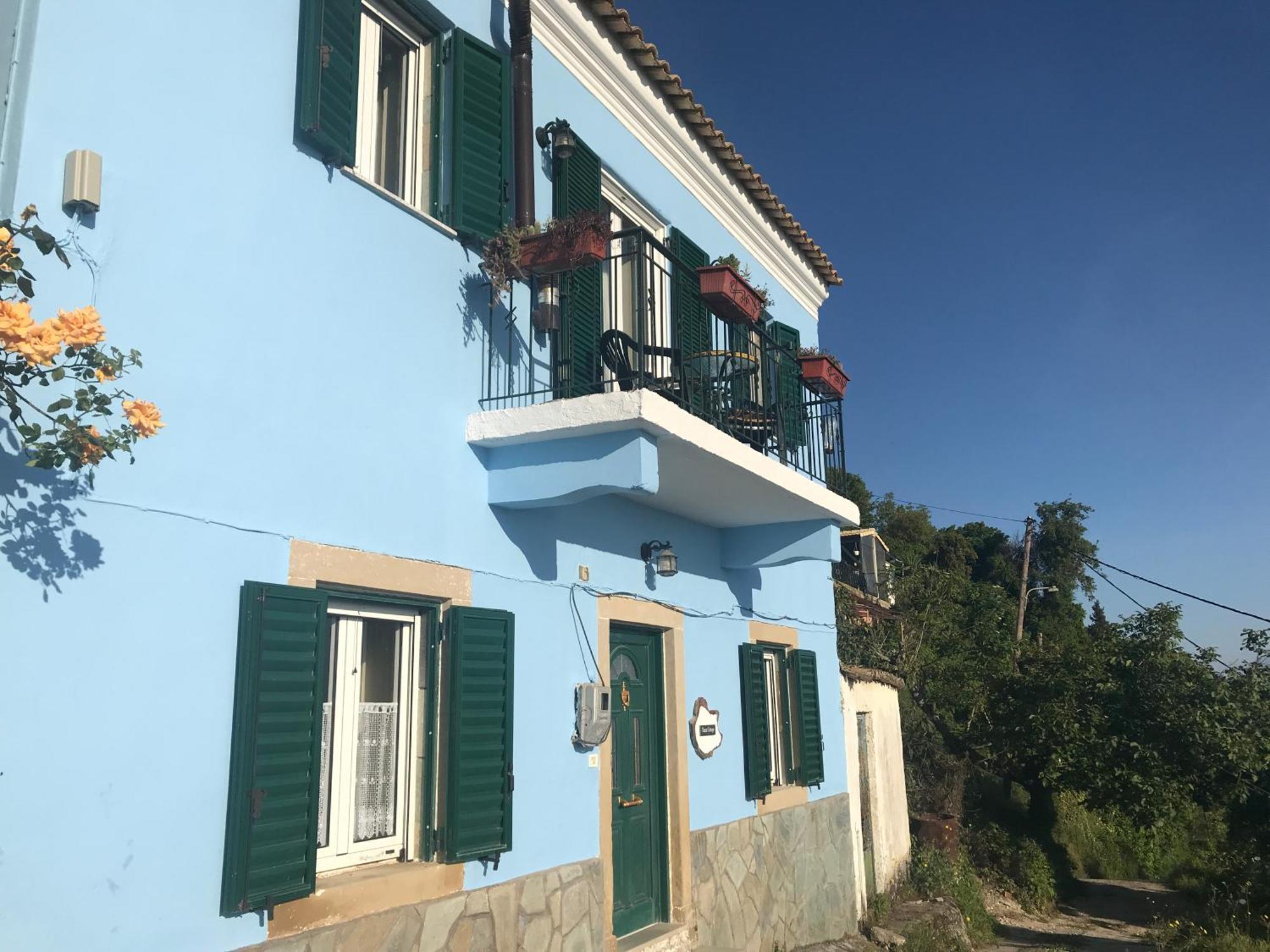 Theea Cottage - Wonderful Sea Views Chlomos Luaran gambar