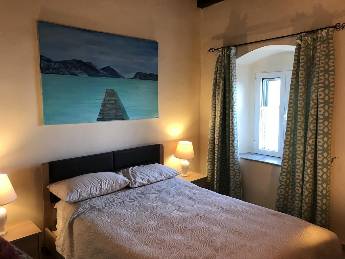Theea Cottage - Wonderful Sea Views Chlomos Luaran gambar